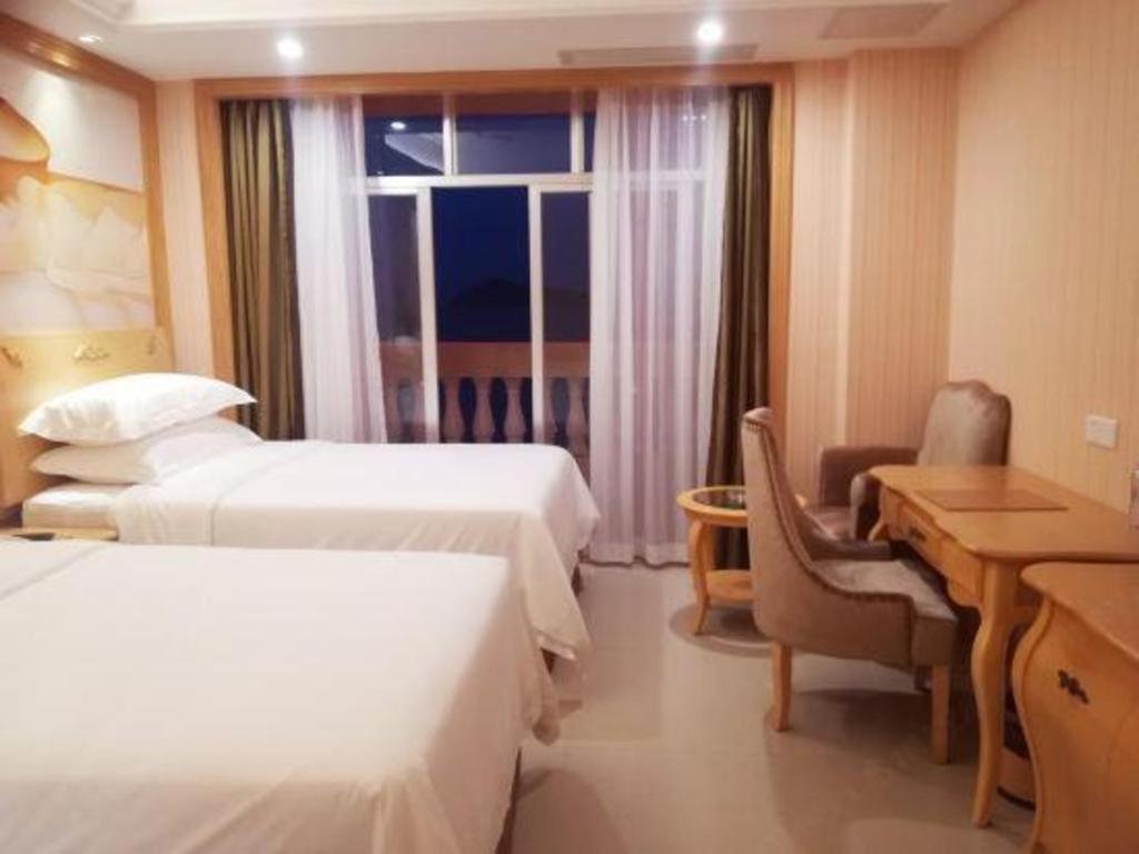 Vienna Classic Hotel Guangdong Yangxi Moon Bay Εξωτερικό φωτογραφία