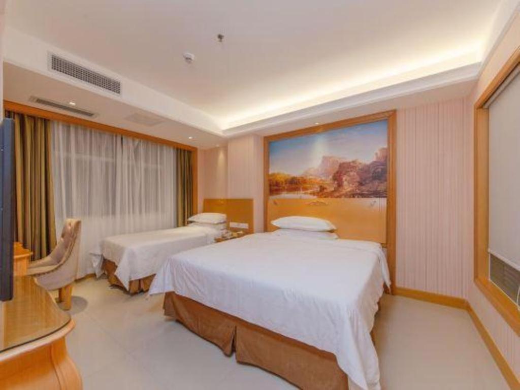 Vienna Classic Hotel Guangdong Yangxi Moon Bay Εξωτερικό φωτογραφία