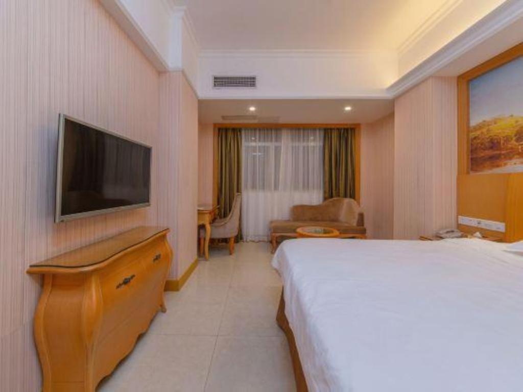 Vienna Classic Hotel Guangdong Yangxi Moon Bay Εξωτερικό φωτογραφία