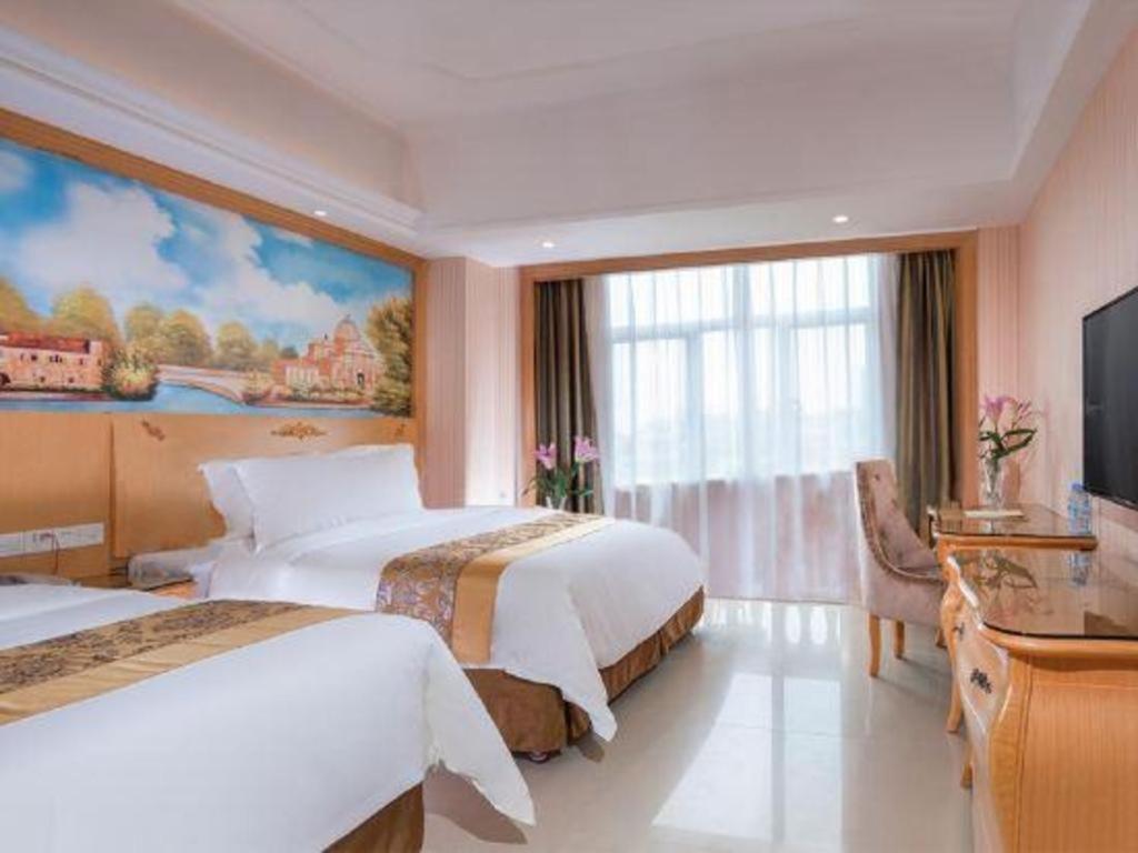 Vienna Classic Hotel Guangdong Yangxi Moon Bay Εξωτερικό φωτογραφία