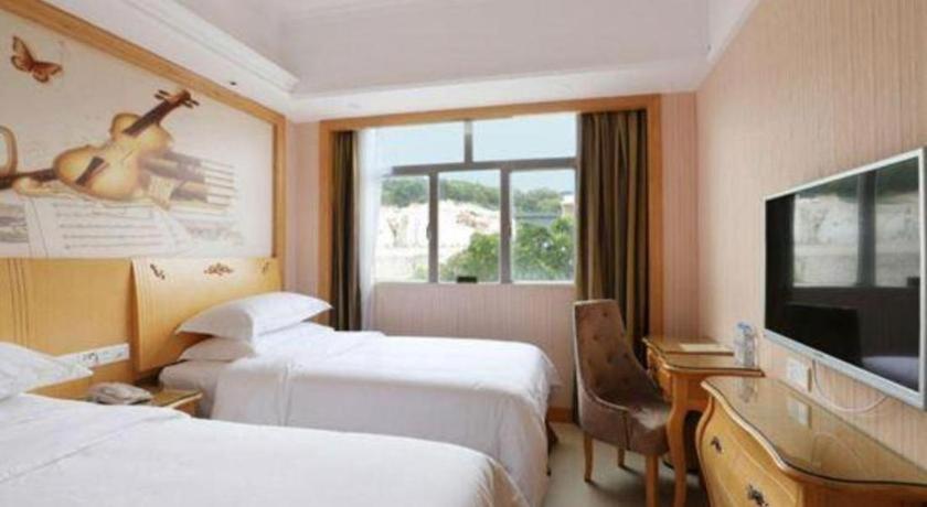 Vienna Classic Hotel Guangdong Yangxi Moon Bay Εξωτερικό φωτογραφία