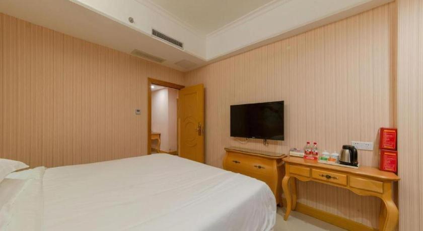 Vienna Classic Hotel Guangdong Yangxi Moon Bay Εξωτερικό φωτογραφία