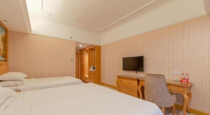 Vienna Classic Hotel Guangdong Yangxi Moon Bay Εξωτερικό φωτογραφία