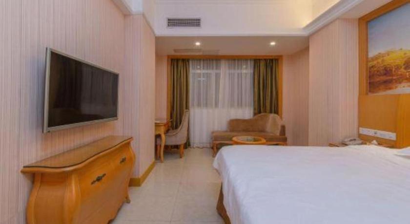 Vienna Classic Hotel Guangdong Yangxi Moon Bay Εξωτερικό φωτογραφία
