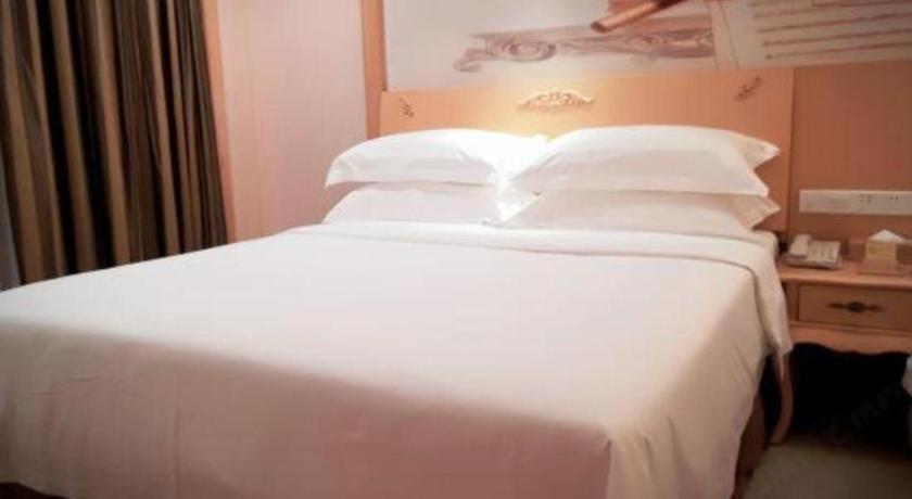 Vienna Classic Hotel Guangdong Yangxi Moon Bay Εξωτερικό φωτογραφία