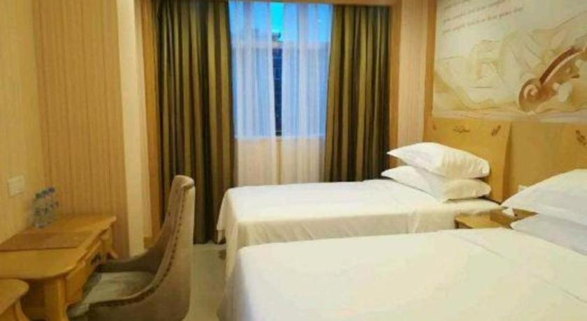 Vienna Classic Hotel Guangdong Yangxi Moon Bay Εξωτερικό φωτογραφία